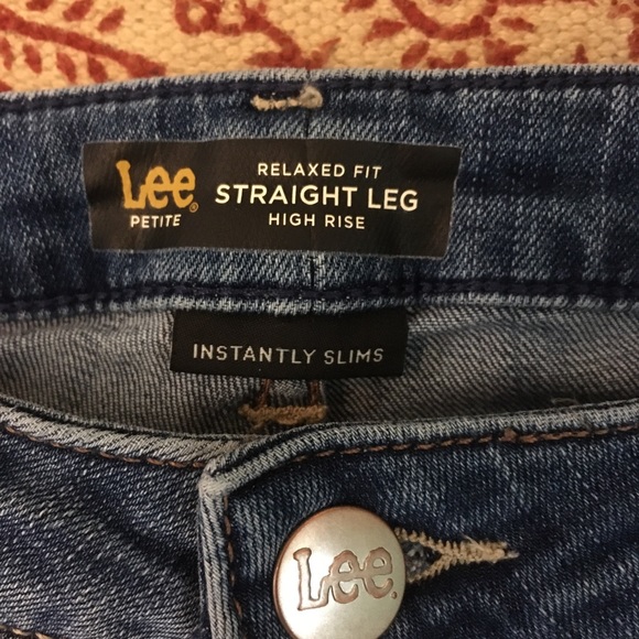 Lee Jeans Vintage High Rise Relaxed Thigh - Picture 4 of 11